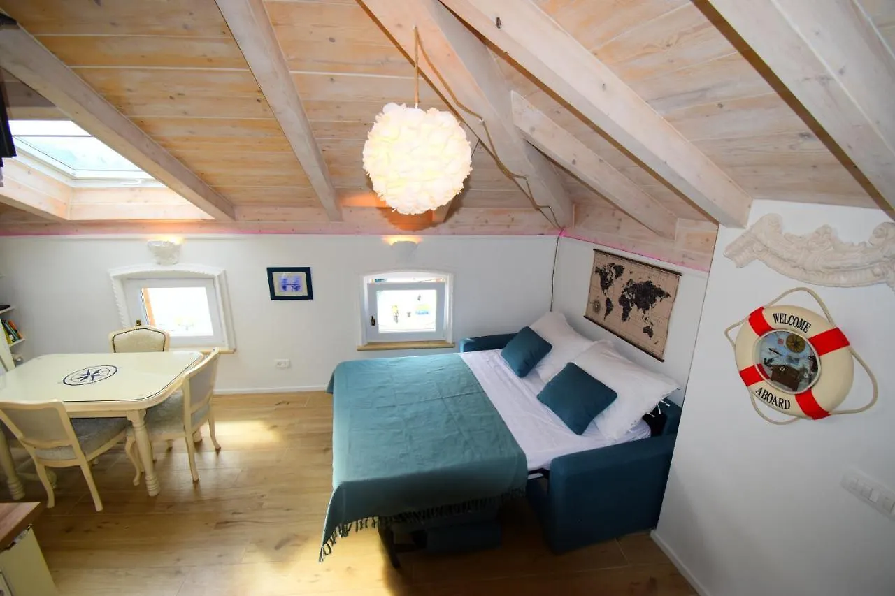 Captains Home Baska  Croatia