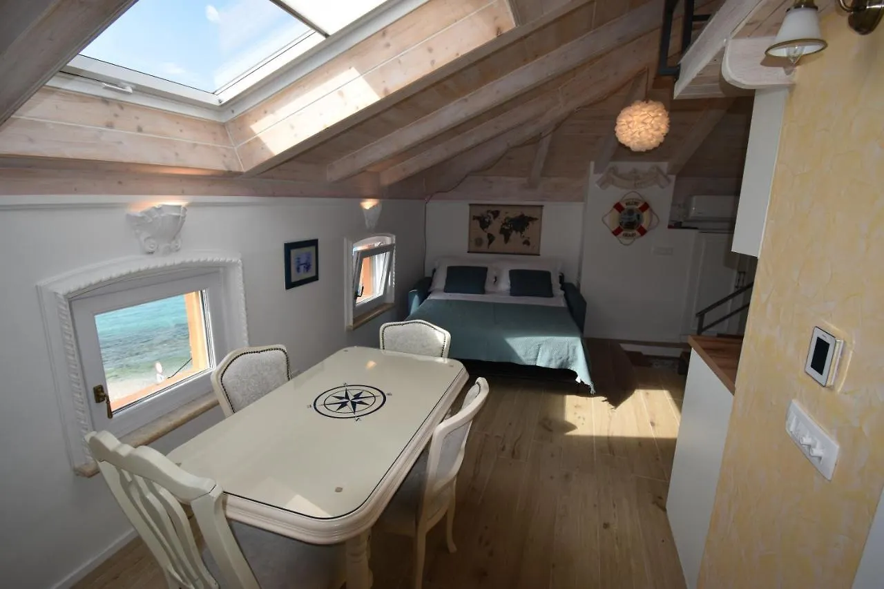 Apartment Captains Home Baska
